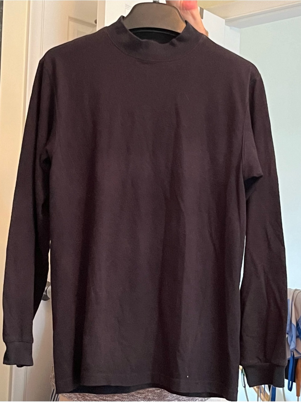 2/25$ Dakota Classic Long-Sleeve Cotton Blend Black Mock Neck Shirt- Minimalist